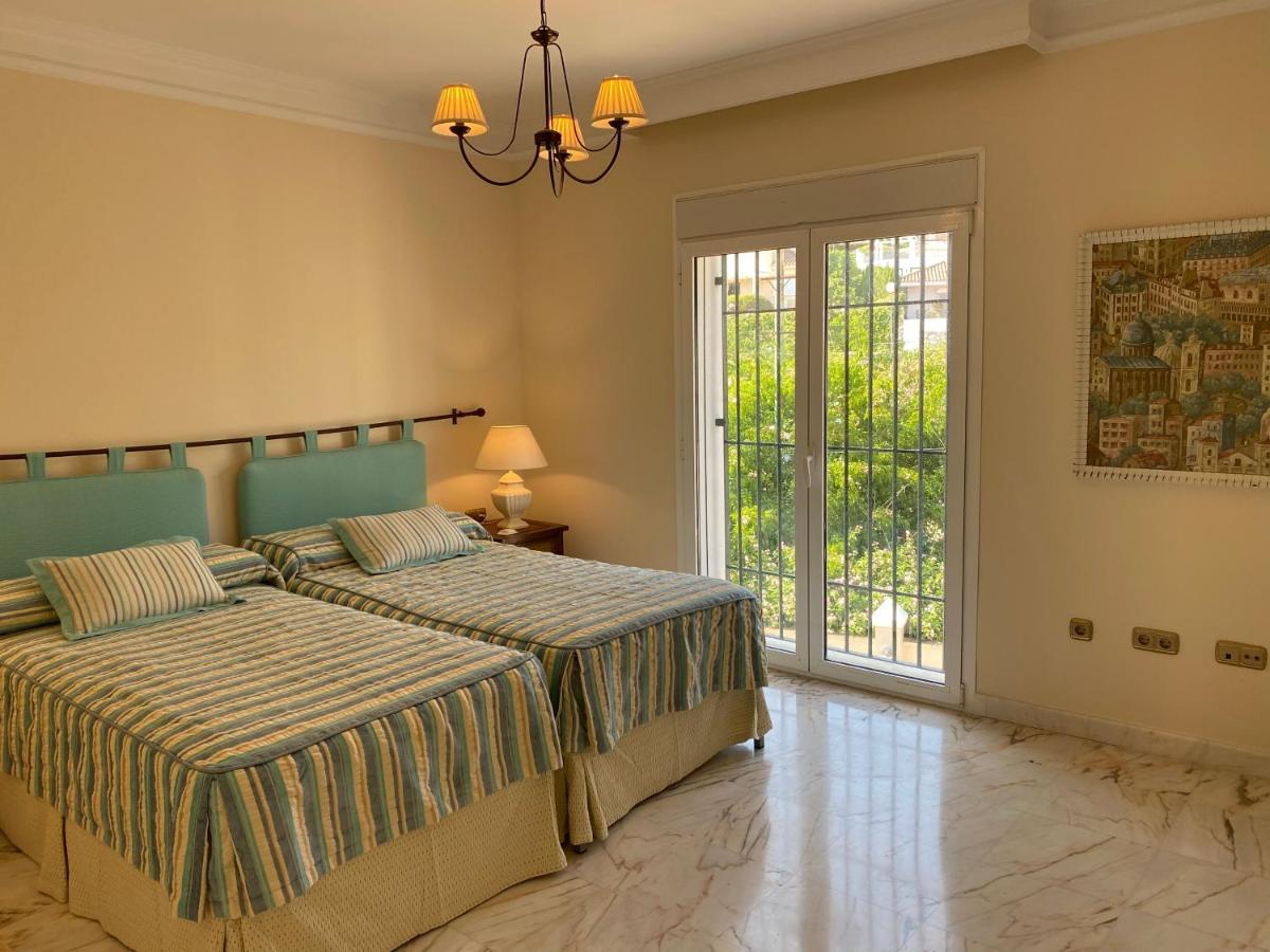 Apartamentos Villa Torreblanca Fuengirola Dış mekan fotoğraf