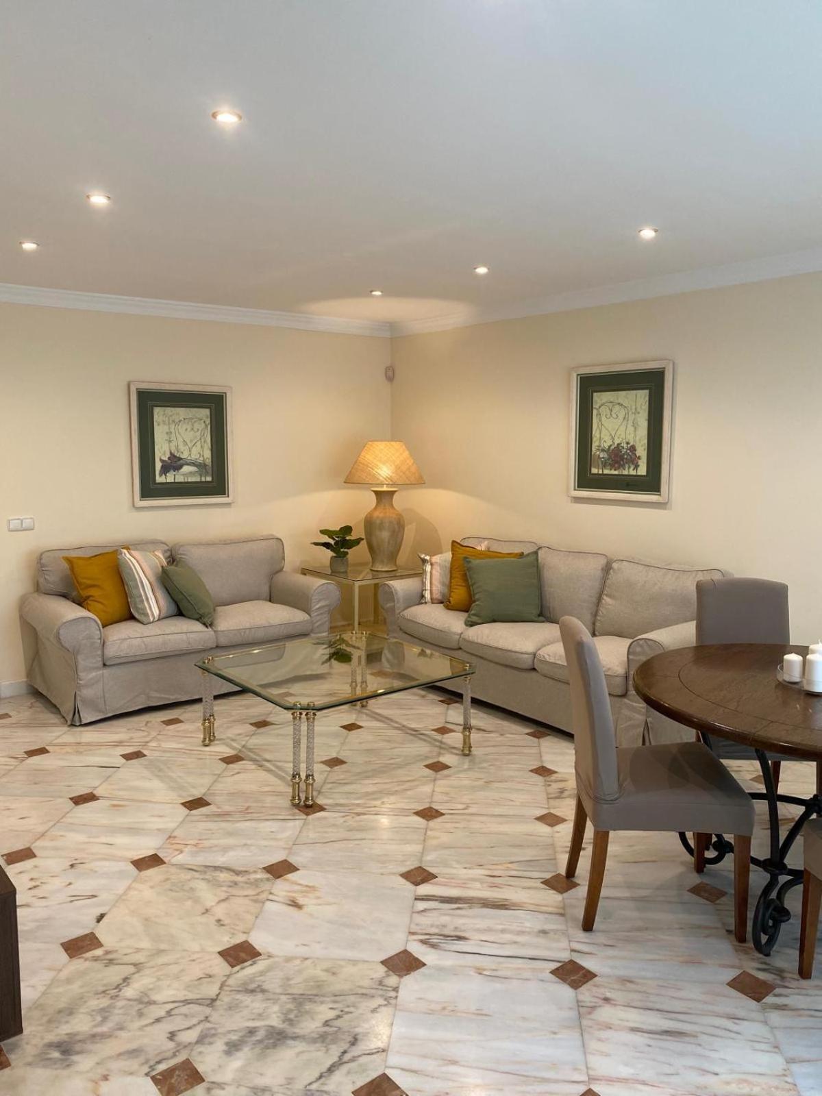 Apartamentos Villa Torreblanca Fuengirola Dış mekan fotoğraf